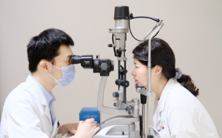 2026杭州高度近视怎么摘镜？之江眼科ICL晶体植入与术式选择深度解析